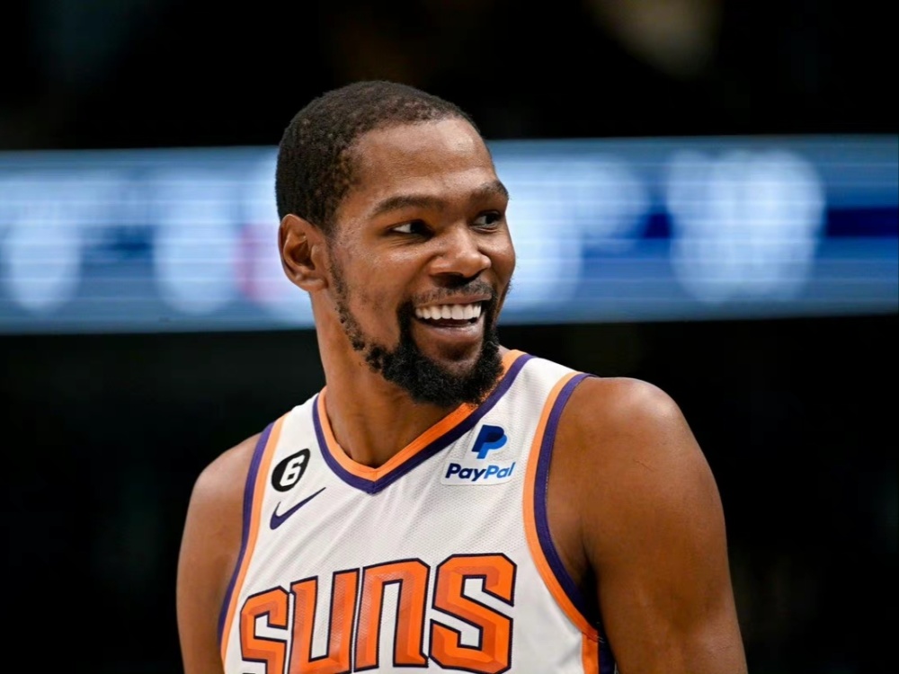 孙杨缺席800自预赛：今晚将与潘展乐汪顺200自决赛争冠