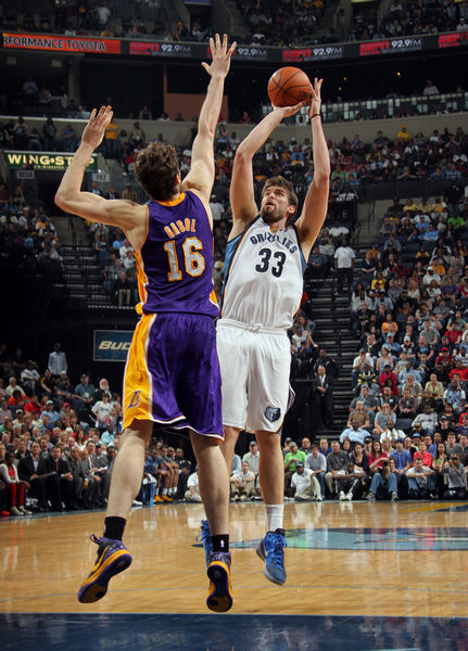 梅西中国行赛程有变，贝克汉姆也来九派新闻.